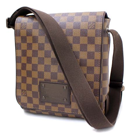 louis vuitton male bag.